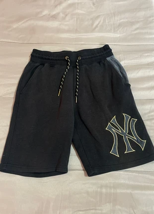 Bermuda Cooperstown S, brand: Cooperstown, condizioni: Ottime, taglia: S, €10.00, €11.20 include la Protezione acquisti