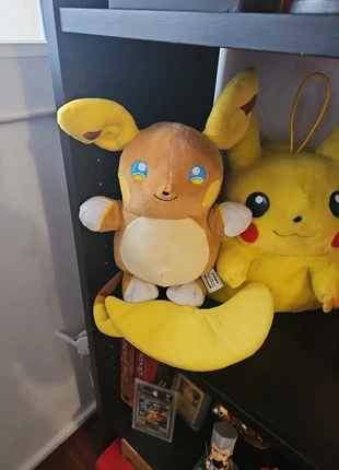 peluche raichu pokemon, marca: Tomy, estado: Muito bom, tamanho: Tamanho único, €15.00, €16.45 inclui Proteção do Comprador