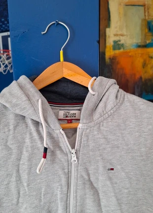 Hoodie zippé Tommy Hilfiger Denim gris – Taille L – Intérieur molletonné – Classique premium, marque: Tommy Hilfiger, état: Très bon état, taille: L, 15,00 €, 16,45 € Protection acheteurs incluse