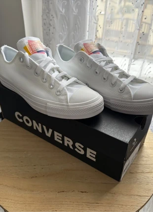 Converse Ctas OX 165330C Pointure 40, marca: Converse, estado: Novo sem etiquetas, tamanho: 40, €42.00, €44.80 inclui Proteção do Comprador