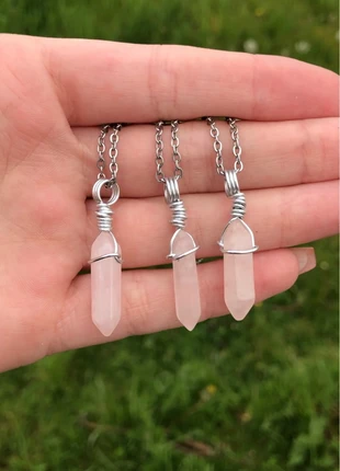 Dainty Rose Quartz necklace, brand: Crystal, condition: New without tags, €4.50, €5.43 includes Buyer Protection