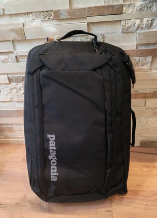 Sac à dos noir Patagonia 25L - se transforme en bandoulière - dimensions 46x30x19 cm, brand: Patagonia, condition: New without tags, €57.00, €60.55 includes Buyer Protection