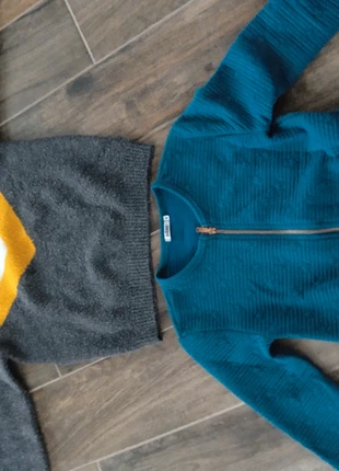 Lot 1 pull + 1 veste, marke: Okaïdi, zustand: Sehr gut, größe: 8 Jahre / 128, 5,00 €, 5,95 € inklusive Vinted-Käuferschutz