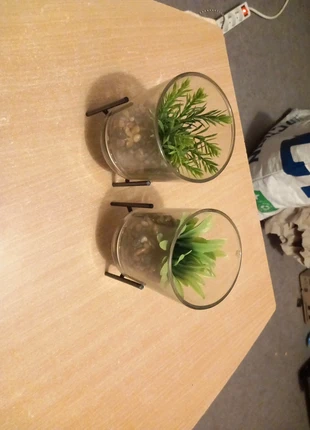 Lot 2 pots en verre de plantes artificielles, marque: sansmarque, état: Neuf sans étiquette, 3,00 €, 3,85 € Protection acheteurs incluse