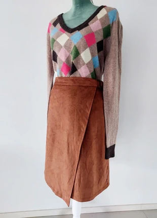 Pullover vintage in lana con gonna in suede, brand: Vintage, condizioni: Ottime, taglia: L / IT 44 / EU 40, €13.00, €14.35 include la Protezione acquisti