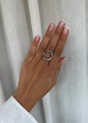 Bague argent ajustable en acier inoxydable tendance, marca: Tendance, estado: Muito bom, tamanho: Ajustável, €9.00, €10.15 inclui Proteção do Comprador Pro