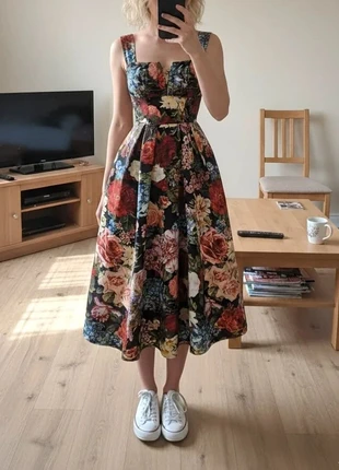 Robe longue fleuris multicolore style vintage taille S, marke: Figoser, zustand: Sehr gut, größe: S / 36 / 8, 44,90 €, 47,85 € beinhaltet Vinted-Käuferschutz Pro