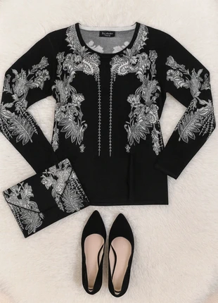 Maglione nero con ricami bianchi eleganti Fashionable – chic e ricercato, brand: Fashion, condizioni: Ottime, taglia: M / IT 42 / EU 38, €35.00, €37.45 include la Protezione acquisti