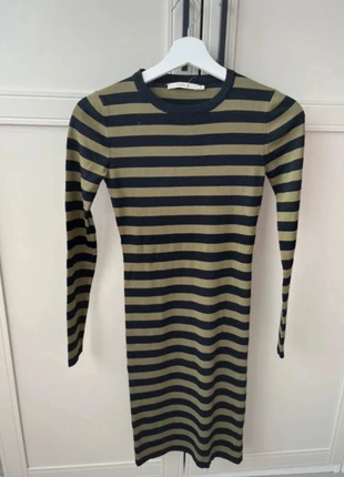 Viscose dress Nikkie 34, brand: NIKKIE, condizioni: Ottime, taglia: XS / IT 38 / EU 34, €15.00, €16.45 include la Protezione acquisti