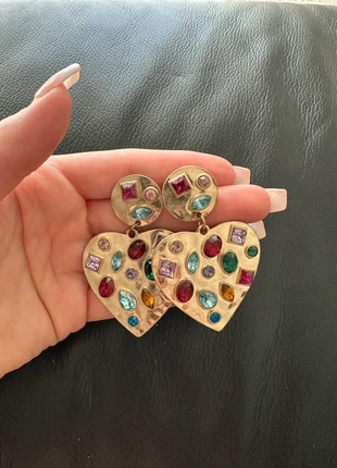 Chunky Jeweled Heart Earrings | Gold Tone Multicolor Gemstone | Maximalist, marke: Zara, zustand: Sehr gut, 6,00 €, 7,00 € inklusive Vinted-Käuferschutz