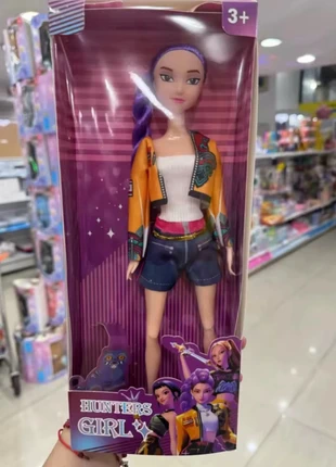 Poupée Rumi Huntrix demons hunter K-pop, merk: Huntrix, staat: Nieuw met prijskaartje, maat: 7 jaar / 122 cm, € 12,00, € 13,30 inclusief Kopersbescherming Pro