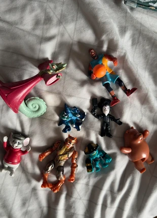 lot toys, marca: Play, estado: Muy bueno, tamaño: 4 años / 104 cm, 6,00 €, 7,00 € Protección al comprador incluida