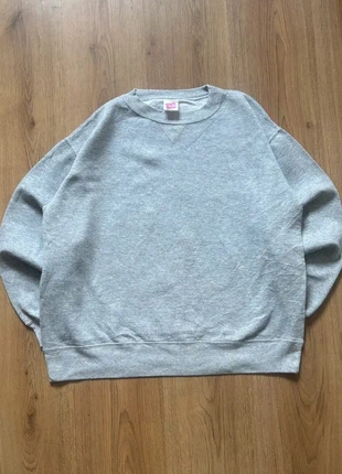 Sweat crewneck vintage Hanes gris femme Taille L, brand: Hanes, condition: Good, size: L / 40 / 12, €12.90, €14.25 includes Buyer Protection