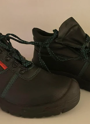 Atlas werkschoenen met stalen neus z.g.a.n. met stalen neus maat 40, marca: Atlas, estado: Muy bueno, tamaño: 40, 15,00 €, 16,45 € Protección al comprador incluida