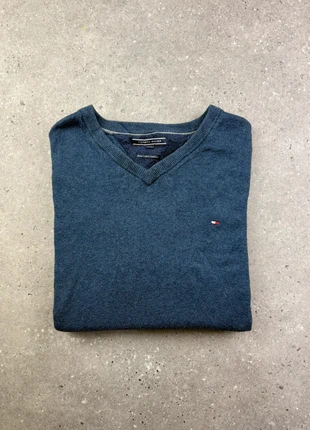 Sweat à col V Tommy Hilfiger taille M homme logo brodé bleu marine, marque: Tommy Hilfiger, état: Très bon état, taille: M, 20,00 €, 21,70 € Protection acheteurs incluse