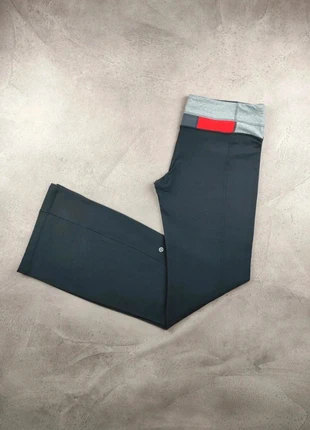 Legging réversibles a pattes d'éléphants / jambes larges Lululemon noir - Taille XL femme, marque: Lululemon, état: Très bon état, taille: XL / 42 / 14, 50,00 €, 53,20 € Protection acheteurs (Pro) incluse