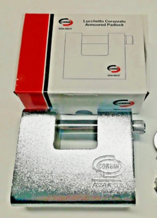 Lucchetto corazzato Corbin, marca: corbin, estado: Bueno, 15,00 €, 16,45 € Protección al comprador incluida