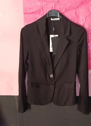 Blazer nero,giacca elastica nera,giacca nera nuova, condizioni: Nuovo senza cartellino, taglia: M / IT 42 / EU 38, €9.00, €10.15 include la Protezione acquisti