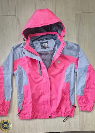 Veste The North Face Enfant Summit serie, marque: The North Face, état: Très bon état, taille: 13 ans / 158 cm, 17,90 €, 19,50 € Protection acheteurs (Pro) incluse