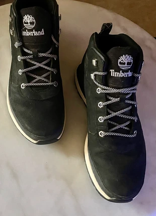 Timberland Field Trekker Mid Noir & Blanc – Taille 45 – Très bon état, brand: Timberland, condizioni: Ottime, taglia: 45, €85.00, €89.95 include la Protezione acquisti