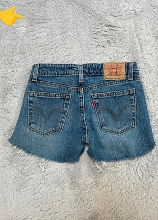 Short Jean Levis 518 Vintage 00s bleu - W24 (FR34), brand: Levi's, condition: Very good, size: XS / 34 / 6, €17.30, €18.87 includes Buyer Protection Pro