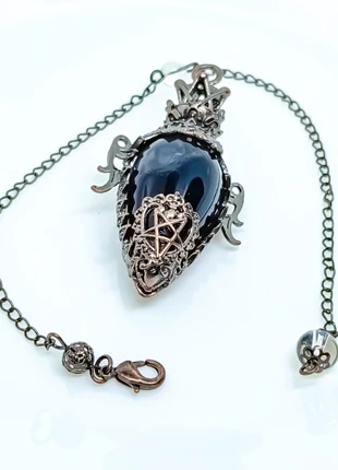 Pendulum de divination avec Améthiste naturelle en son cœur, marque: Witchcraft, état: Neuf sans étiquette, 15,00 €, 16,45 € Protection acheteurs incluse