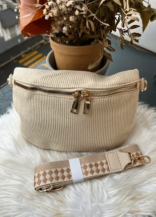 Sac banane jamais utilisé tissu côtelé beige, zustand: Sehr gut, 16,00 €, 17,50 € inklusive Vinted-Käuferschutz