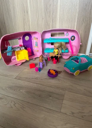 Chelsea barbie Caravan, marque: Barbie, état: Bon état, taille: 5 ans / 110 cm, 6,00 €, 7,00 € Protection acheteurs incluse