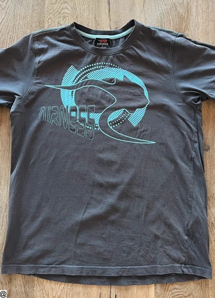 TEE shirt Vintage Airness Y2K, brand: Airness, condizioni: Ottime, taglia: S, €9.00, €10.15 include la Protezione acquisti