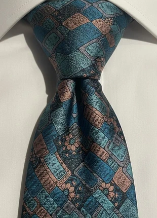 cravate 100 soie fabriqué en France, marque: SOIE, état: Très bon état, 11,00 €, 12,25 € Protection acheteurs incluse