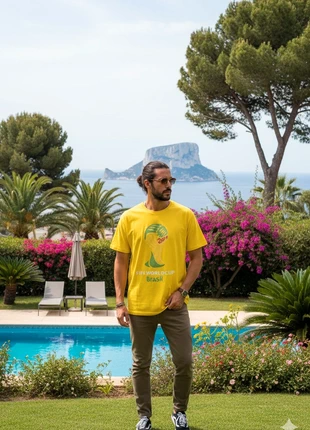 Tee shirt Coupe du monde 2014. Taille : XL, marque: Fifa World Cup, état: Très bon état, taille: XL, 8,00 €, 9,10 € Protection acheteurs incluse