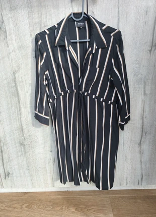 Zwangerschapsjurk, marque: Only maternity, état: Très bon état, taille: M / 38 / 10, 6,00 €, 7,00 € Protection acheteurs incluse