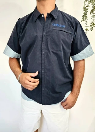 Chemise manches courtes Adidas vintage bleu marine boutons pressions taille XL, marque: adidas, état: Très bon état, taille: XL, 20,00 €, 21,70 € Protection acheteurs (Pro) incluse