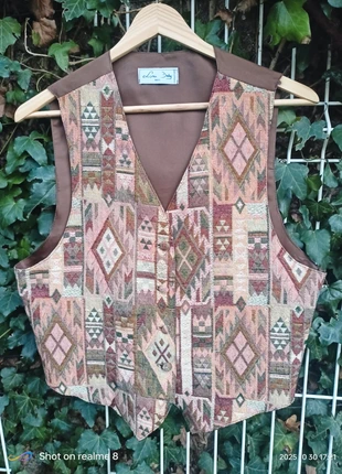 Gilet cardigan vintage brodé made in France, marque: Vintage Dressing, état: Neuf sans étiquette, taille: L, 15,00 €, 16,45 € Protection acheteurs incluse