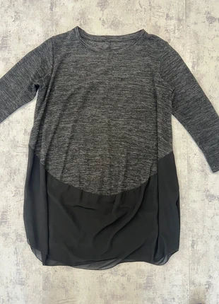 Maglioncino bicolore grigio/nero – taglia XL, morbido e lung, condizioni: Ottime, taglia: XL / IT 46 / EU 42, €5.00, €5.95 include la Protezione acquisti