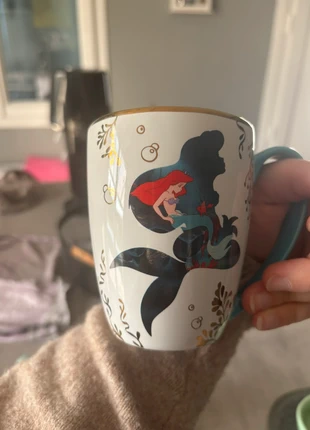 Mug Ariel Disneyland Paris, marque: Disneyland Paris, état: Neuf sans étiquette, 10,00 €, 11,20 € Protection acheteurs incluse