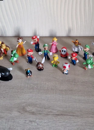 Figurines Mario, marque: Super Mario, état: Très bon état, taille: Prématuré, jusqu'à 44cm, 15,00 €, 16,45 € Protection acheteurs incluse