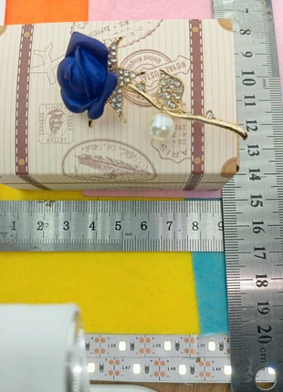 Broche avec la boîte, marca: Broche.fr, estado: Muito bom, €5.00, €5.95 inclui Proteção do Comprador Pro