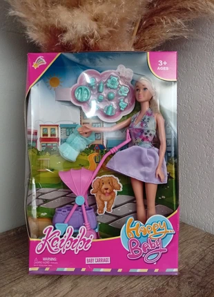 Barbie avec ses accessoires neuf, marque: Shein, état: Neuf avec étiquette, taille: 3 ans / 98 cm, 10,00 €, 11,20 € Protection acheteurs incluse