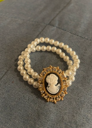 Bracelet camée style vintage chic, marca: Vintage Dressing, estado: Novo sem etiquetas, €8.50, €9.63 inclui Proteção do Comprador Pro