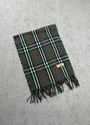 Écharpe Burberry gris foncés, marke: Burberry, zustand: Sehr gut, 45,00 €, 47,95 € beinhaltet Vinted-Käuferschutz Pro