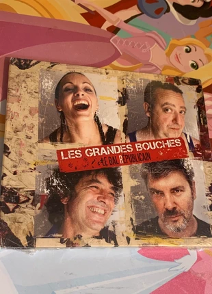 Le Bal Républicain Les Grandes Bouches, zustand: Neu, 3,00 €, 3,85 € inklusive Vinted-Käuferschutz