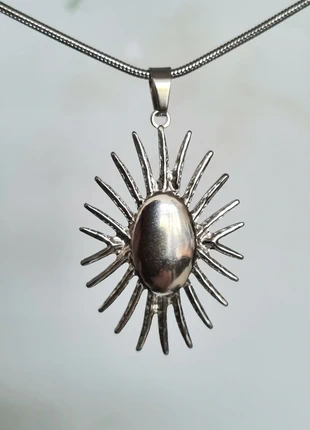 Elegante zilverkleurige ketting ●Stainlesssteel, état: Très bon état, 4,50 €, 5,43 € Protection acheteurs (Pro) incluse