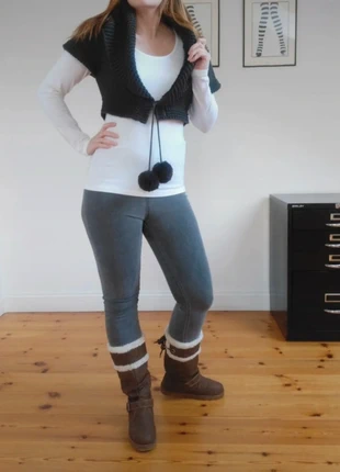 Stylisches promod Cape, kurzer Cardigan in dunkelgrau, Skandidesign 36/S, marque: Promod, état: Neuf sans étiquette, taille: S / 36 / 8, 5,00 €, 5,95 € Protection acheteurs incluse