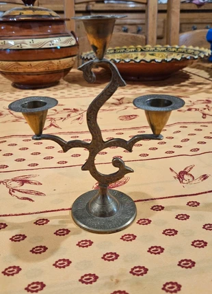 Chandelier vintage en métal ciselé – porte-bougies 3 branches, état: Très bon état, 15,00 €, 16,45 € Protection acheteurs incluse