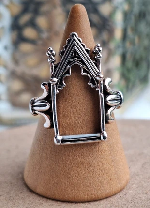 Bague gothique “Cathédrale” Acier inoxydable, taille ajustable, marke: Unique, zustand: Sehr gut, größe: Größenverstellbar, 9,00 €, 10,15 € inklusive Vinted-Käuferschutz