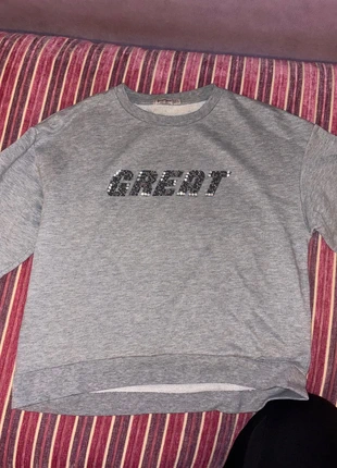 Felpa Stradivarius, marque: Stradivarius, état: Neuf sans étiquette, taille: S / 36 / 8, 2,00 €, 2,80 € Protection acheteurs incluse