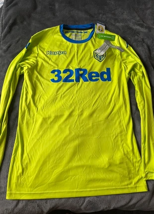 Leeds United Men’s goalkeeper away shirt 17.18 season, brand: LEEDS UNITED, condition: New with tags, size: L, £15.00, £16.45 includes Buyer Protection
