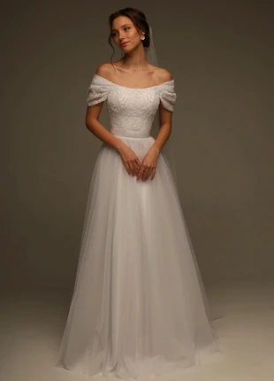Sogno Romantico: Abito da Sposa Tulle e Raso Floreale, disponibile in diverse misure, marca: atelier Biancofiore, estado: Nuevo con etiquetas, tamaño: Talla única, 590,00 €, 620,20 € Protección al comprador incluida
