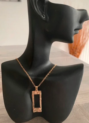 Collier pendentif design rectangulaire doré femme, brand: Tendance, condition: Very good, €8.90, €10.05 includes Buyer Protection Pro